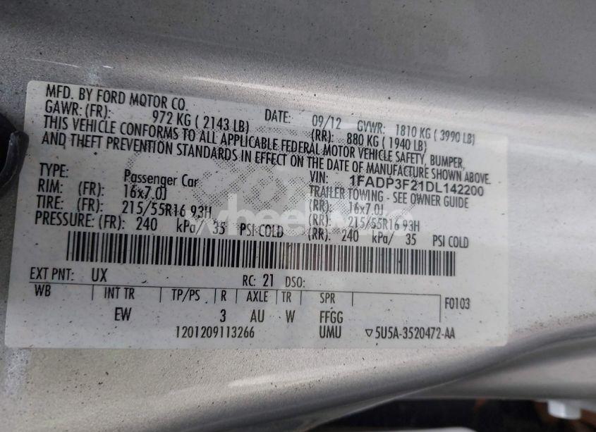 Photo 9 of 2013 Ford Focus SE (VIN 1FADP3F21DL142200)