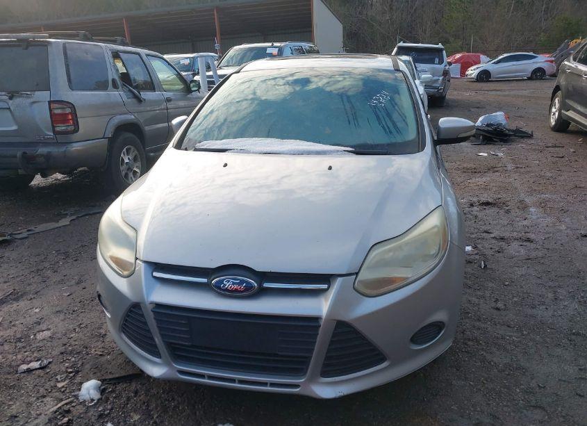 Photo 6 of 2013 Ford Focus SE (VIN 1FADP3F21DL178467)