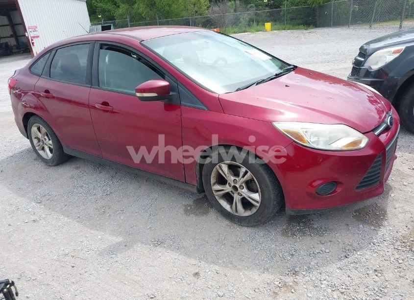 2013 Ford Focus SE (VIN 1FADP3F21DL181353) main photo
