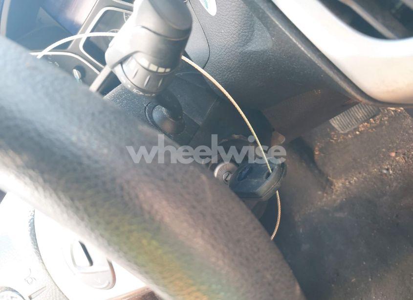 Photo 11 of 2013 Ford Focus SE (VIN 1FADP3F21DL229871)