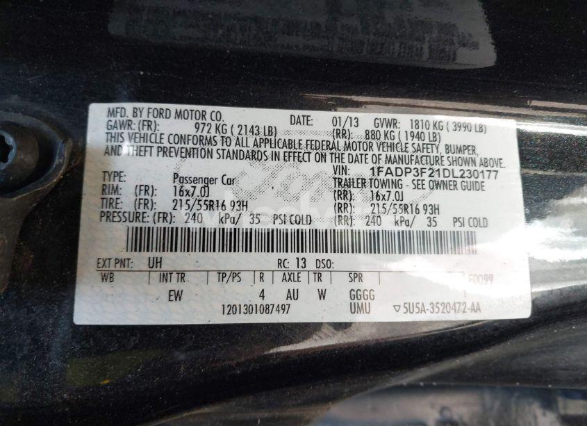 Photo 9 of 2013 Ford Focus SE (VIN 1FADP3F21DL230177)