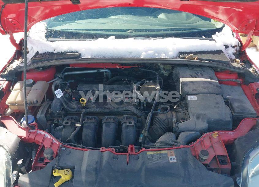 Photo 10 of 2013 Ford Focus SE (VIN 1FADP3F21DL232494)