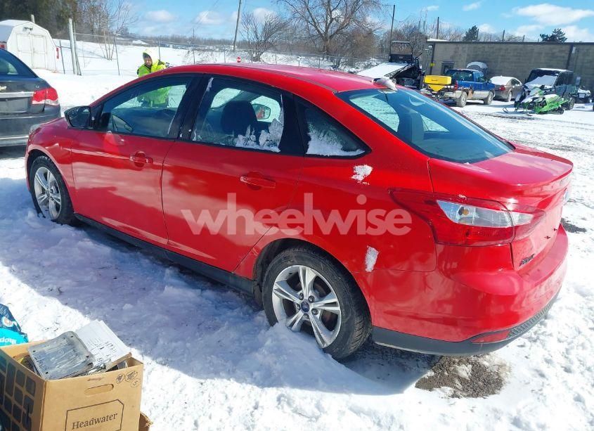 Photo 3 of 2013 Ford Focus SE (VIN 1FADP3F21DL232494)