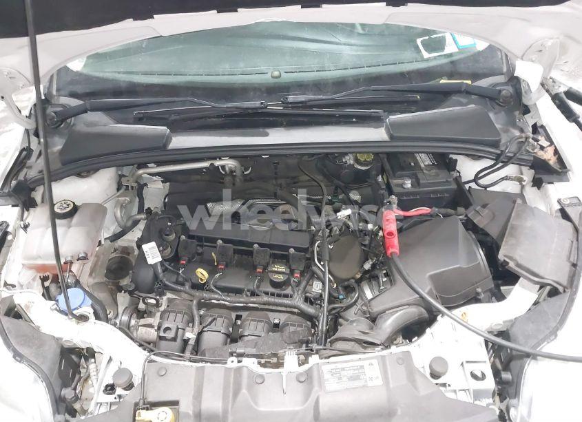 Photo 10 of 2013 Ford Focus SE (VIN 1FADP3F21DL240871)