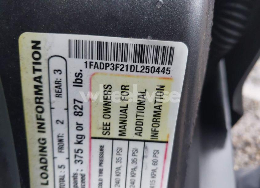 Photo 9 of 2013 Ford Focus SE (VIN 1FADP3F21DL250445)