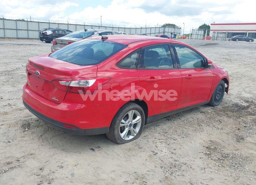 Photo 4 of 2013 Ford Focus SE (VIN 1FADP3F21DL266919)