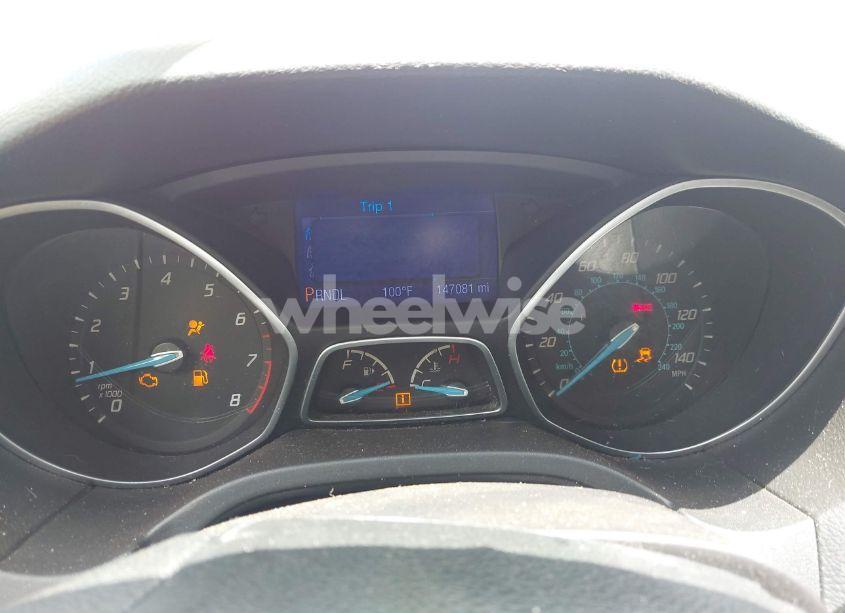Photo 7 of 2013 Ford Focus SE (VIN 1FADP3F21DL266919)