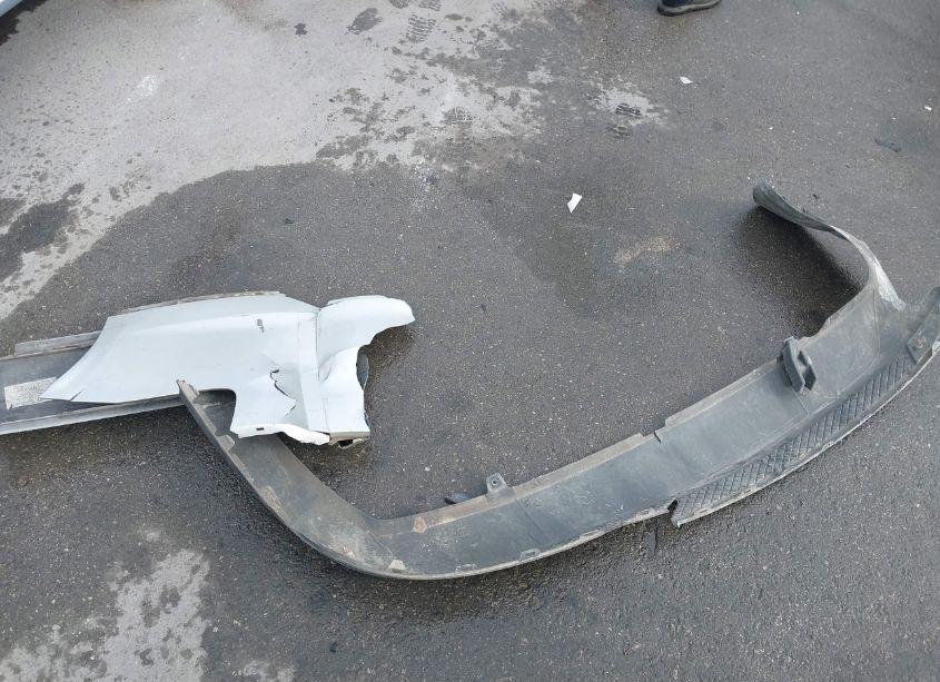 Photo 12 of 2013 Ford Focus SE (VIN 1FADP3F21DL271750)