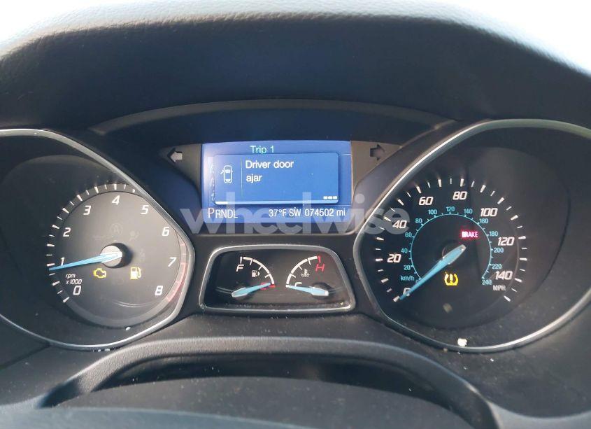 Photo 7 of 2013 Ford Focus SE (VIN 1FADP3F21DL288189)