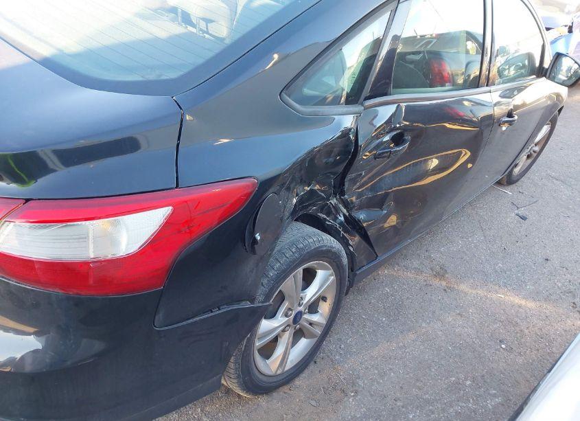 Photo 6 of 2013 Ford Focus SE (VIN 1FADP3F21DL296907)