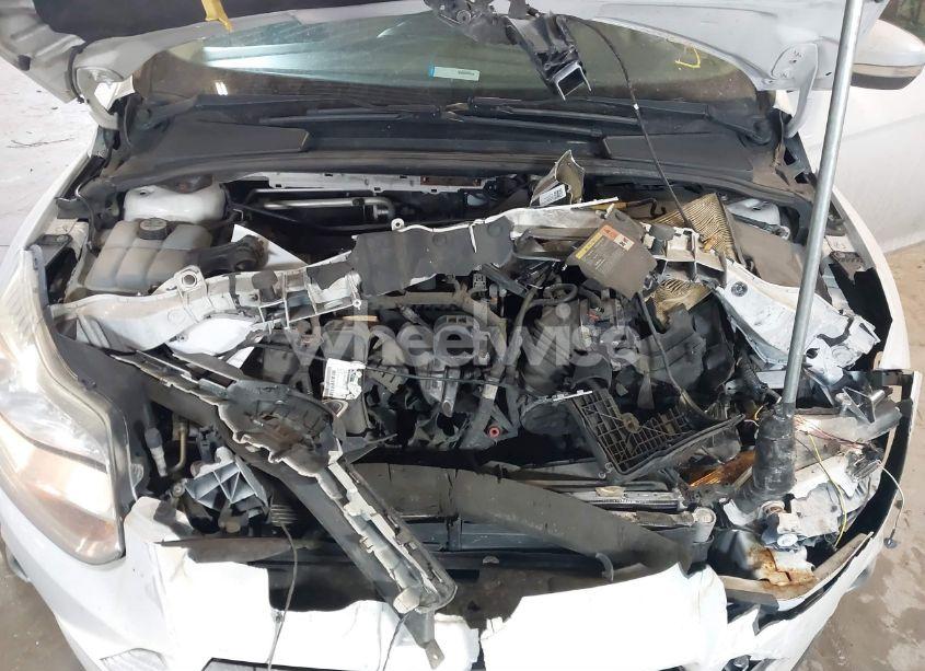 Photo 10 of 2013 Ford Focus SE (VIN 1FADP3F21DL306920)