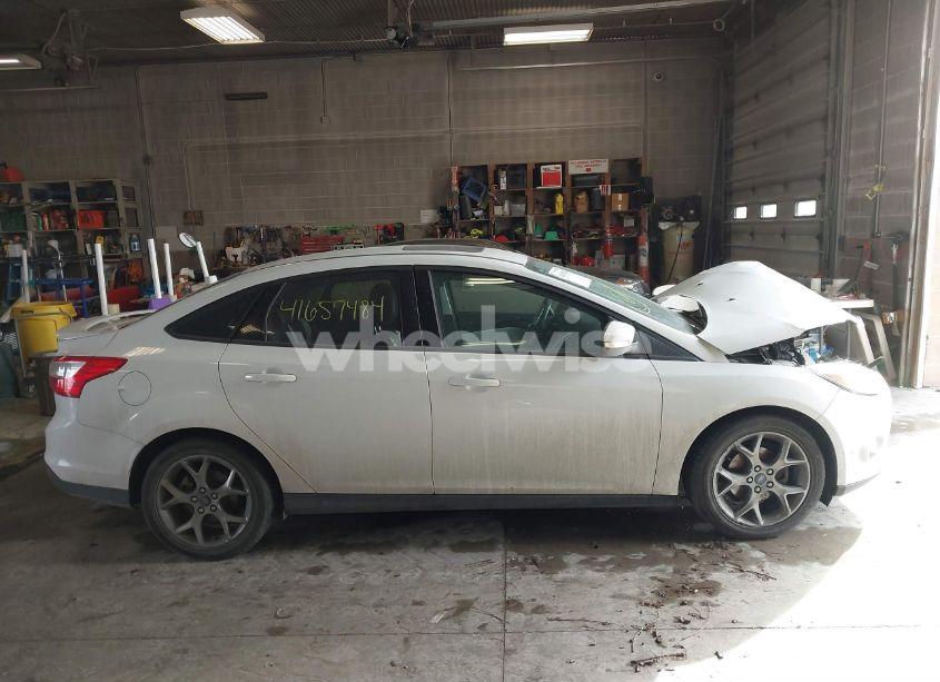 Photo 13 of 2013 Ford Focus SE (VIN 1FADP3F21DL306920)