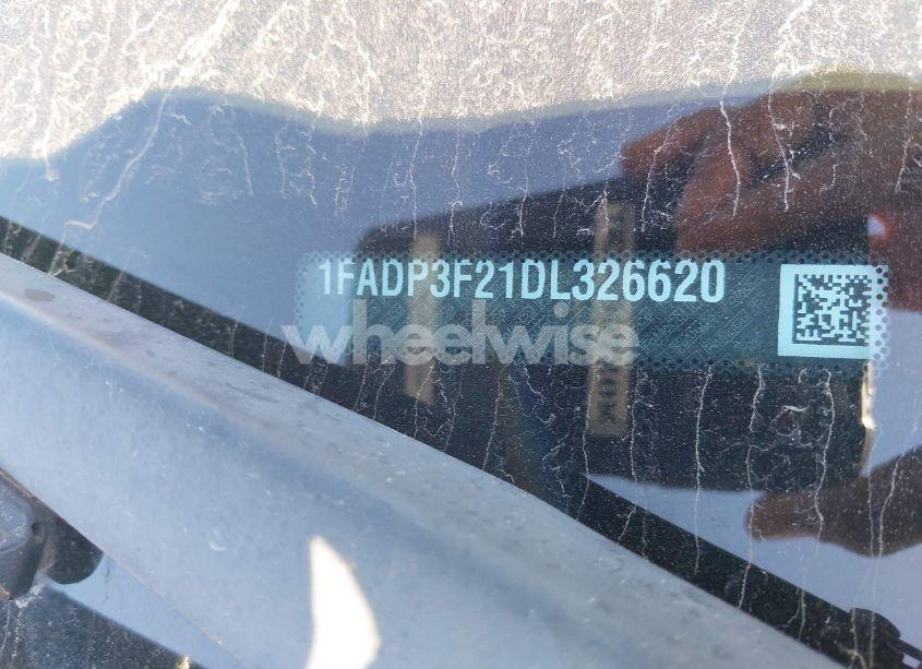 Photo 9 of 2013 Ford Focus SE (VIN 1FADP3F21DL326620)