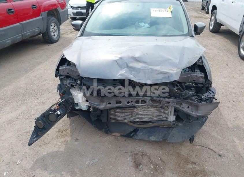 Photo 6 of 2014 Ford Focus SE (VIN 1FADP3F21EL161895)