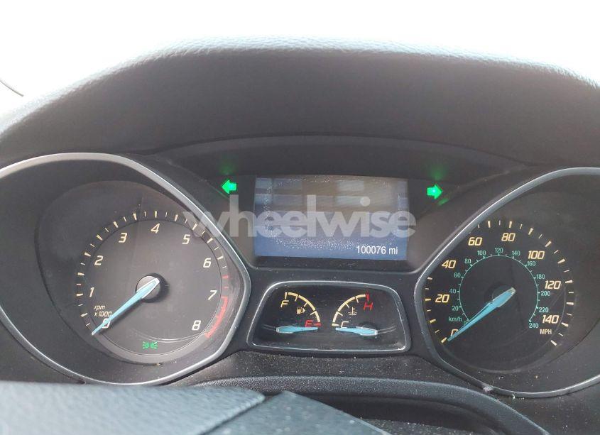 Photo 7 of 2014 Ford Focus SE (VIN 1FADP3F21EL171729)