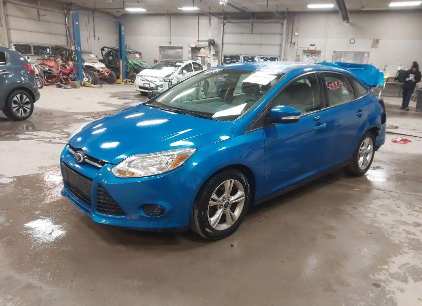 Photo 2 of 2014 Ford Focus SE (VIN 1FADP3F21EL178342)