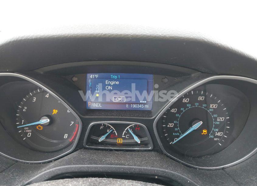 Photo 7 of 2014 Ford Focus SE (VIN 1FADP3F21EL180995)