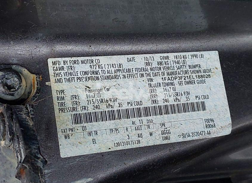 Photo 9 of 2014 Ford Focus SE (VIN 1FADP3F21EL188028)