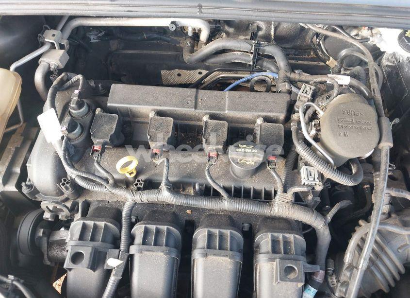 Photo 10 of 2014 Ford Focus SE (VIN 1FADP3F21EL189969)