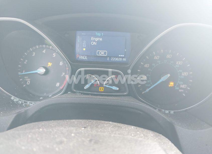 Photo 7 of 2014 Ford Focus SE (VIN 1FADP3F21EL189969)