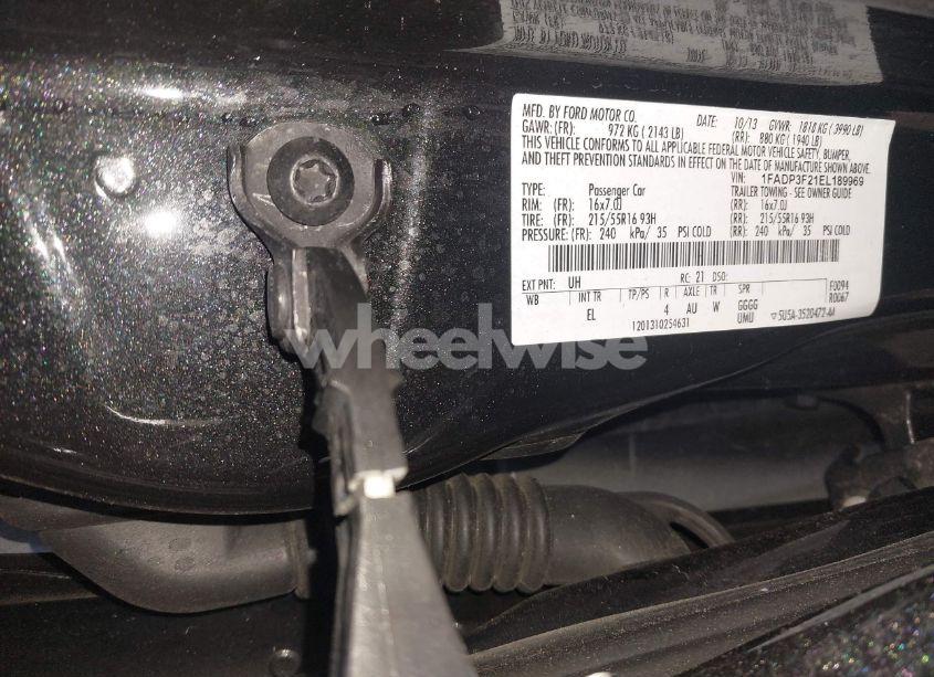 Photo 9 of 2014 Ford Focus SE (VIN 1FADP3F21EL189969)