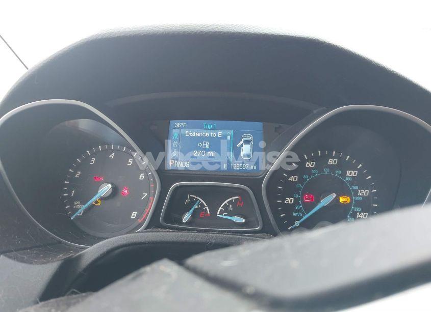 Photo 7 of 2014 Ford Focus SE (VIN 1FADP3F21EL248437)