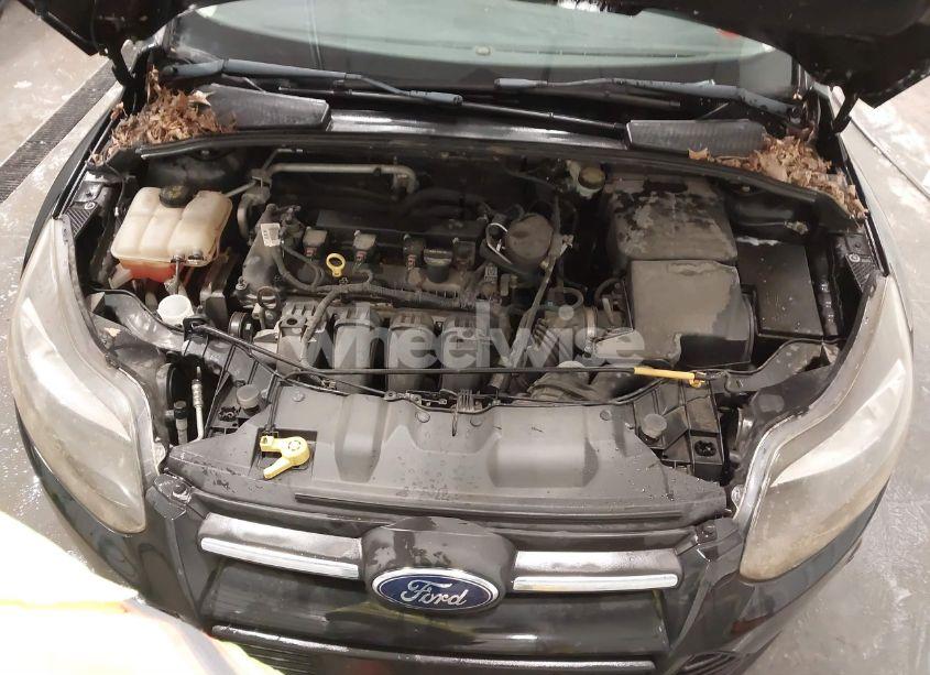 Photo 10 of 2014 Ford Focus SE (VIN 1FADP3F21EL254402)