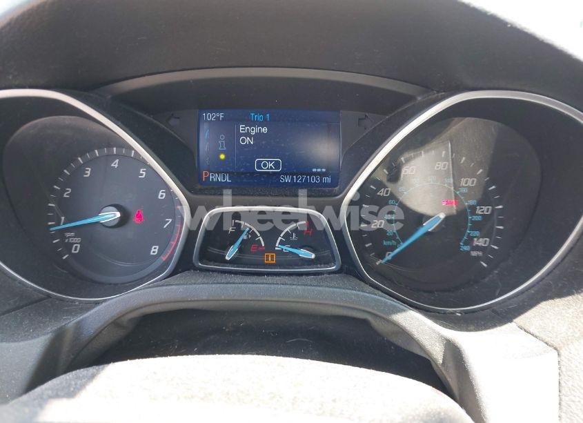 Photo 7 of 2014 Ford Focus SE (VIN 1FADP3F21EL265271)