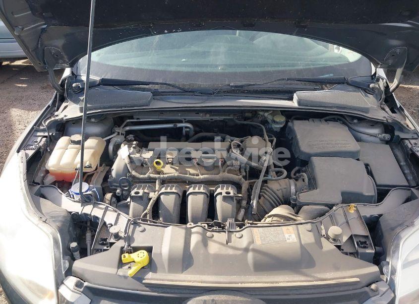 Photo 10 of 2014 Ford Focus SE (VIN 1FADP3F21EL286881)