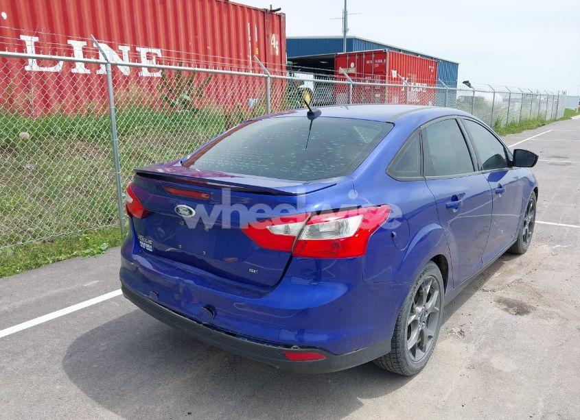 Photo 6 of 2014 Ford Focus SE (VIN 1FADP3F21EL307213)