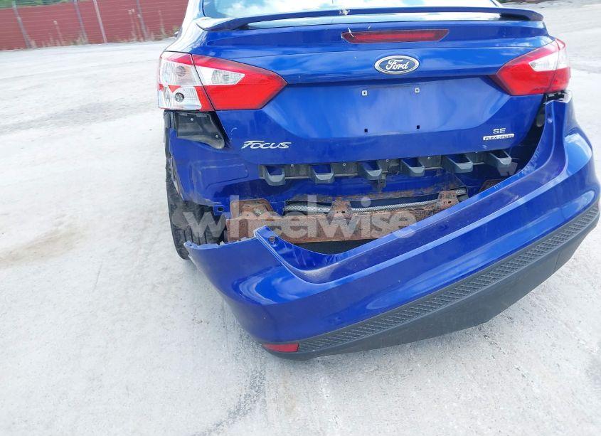 Photo 14 of 2014 Ford Focus SE (VIN 1FADP3F21EL325064)