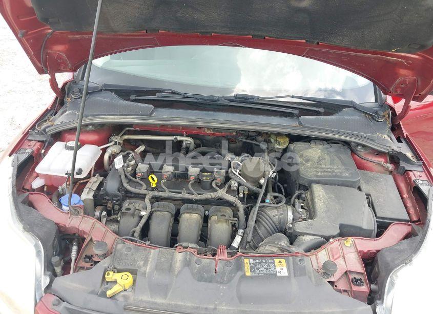 Photo 9 of 2014 Ford Focus SE (VIN 1FADP3F21EL330751)