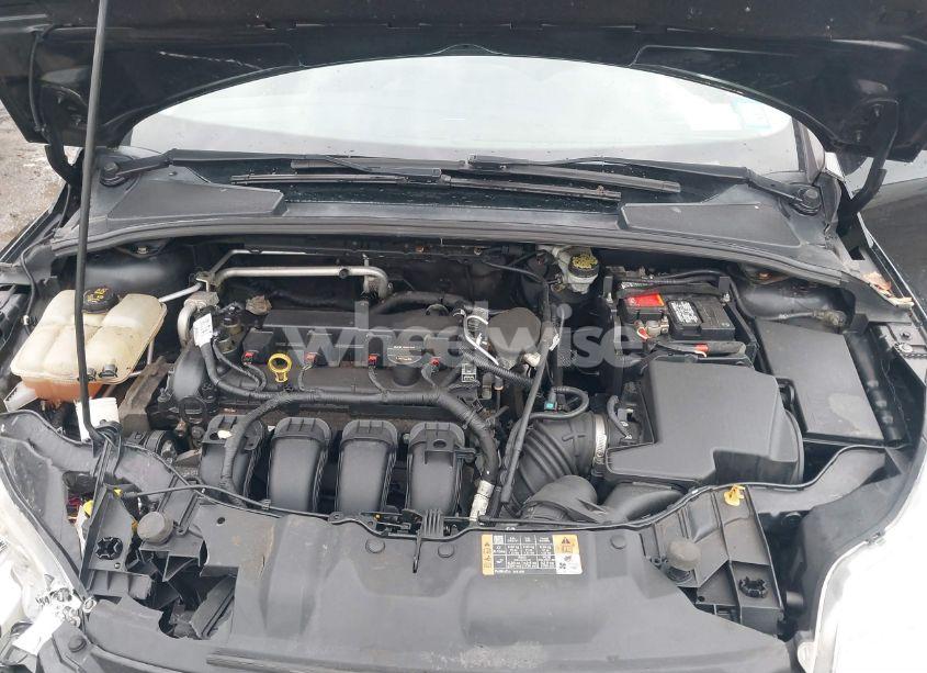 Photo 10 of 2014 Ford Focus SE (VIN 1FADP3F21EL344388)