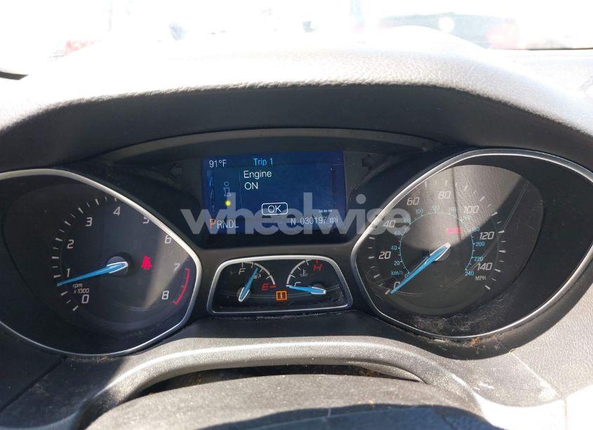 Photo 7 of 2014 Ford Focus SE (VIN 1FADP3F21EL350420)