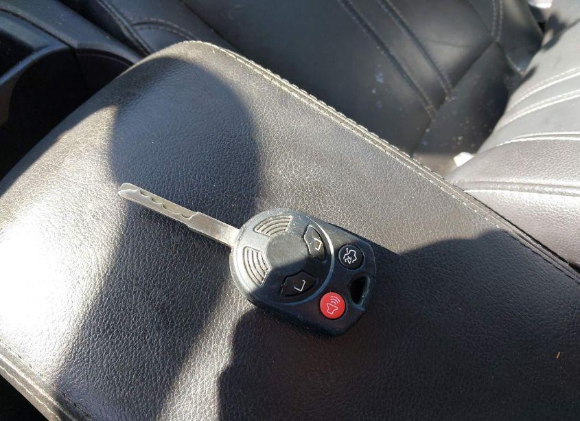 Photo 11 of 2014 Ford Focus SE (VIN 1FADP3F21EL359747)