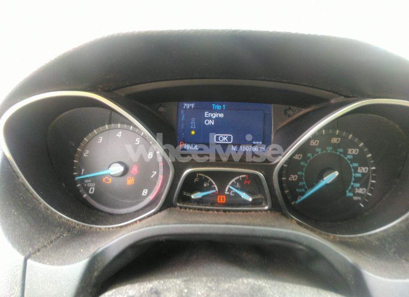 Photo 7 of 2014 Ford Focus SE (VIN 1FADP3F21EL359750)