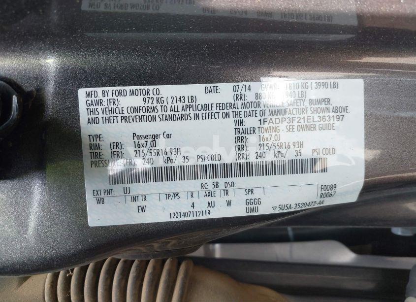 Photo 9 of 2014 Ford Focus SE (VIN 1FADP3F21EL363197)