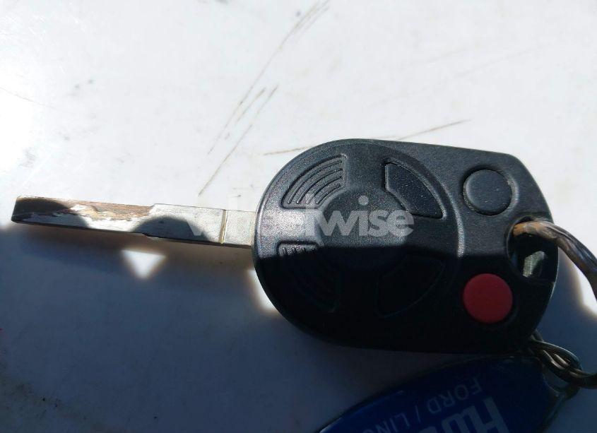 Photo 11 of 2014 Ford Focus SE (VIN 1FADP3F21EL409420)