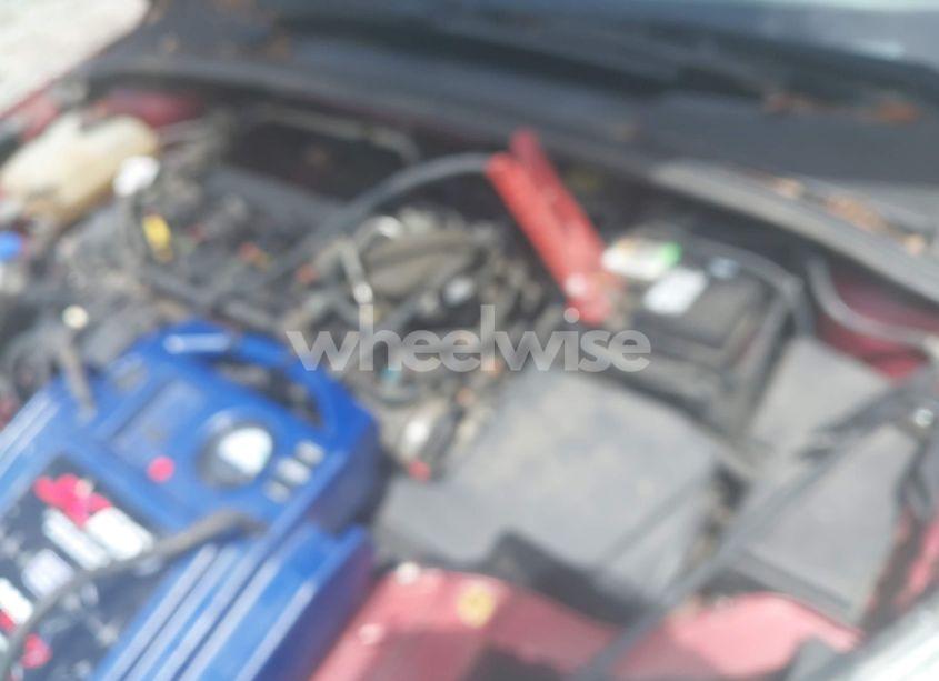 Photo 6 of 2014 Ford Focus SE (VIN 1FADP3F21EL447407)