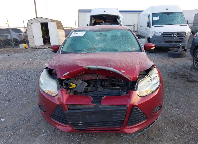 Photo 6 of 2014 Ford Focus SE (VIN 1FADP3F21EL458634)