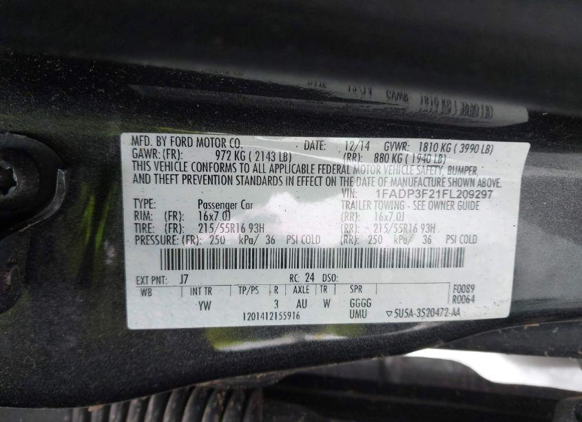 Photo 9 of 2015 Ford Focus SE (VIN 1FADP3F21FL209297)