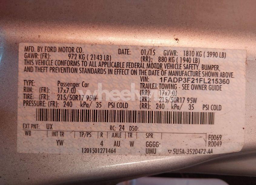 Photo 9 of 2015 Ford Focus SE (VIN 1FADP3F21FL215360)