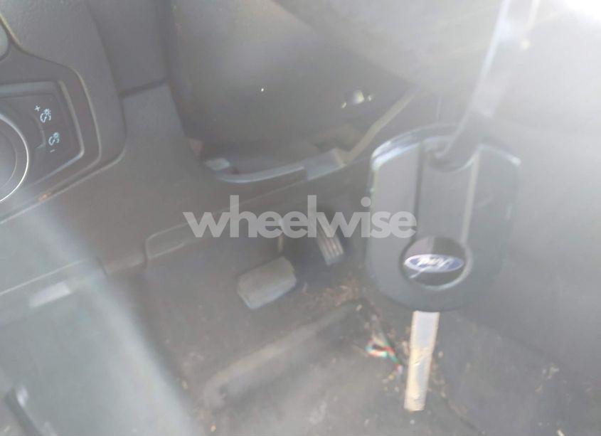 Photo 11 of 2015 Ford Focus SE (VIN 1FADP3F21FL276336)