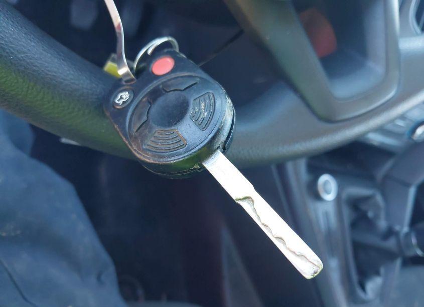 Photo 11 of 2015 Ford Focus SE (VIN 1FADP3F21FL330976)