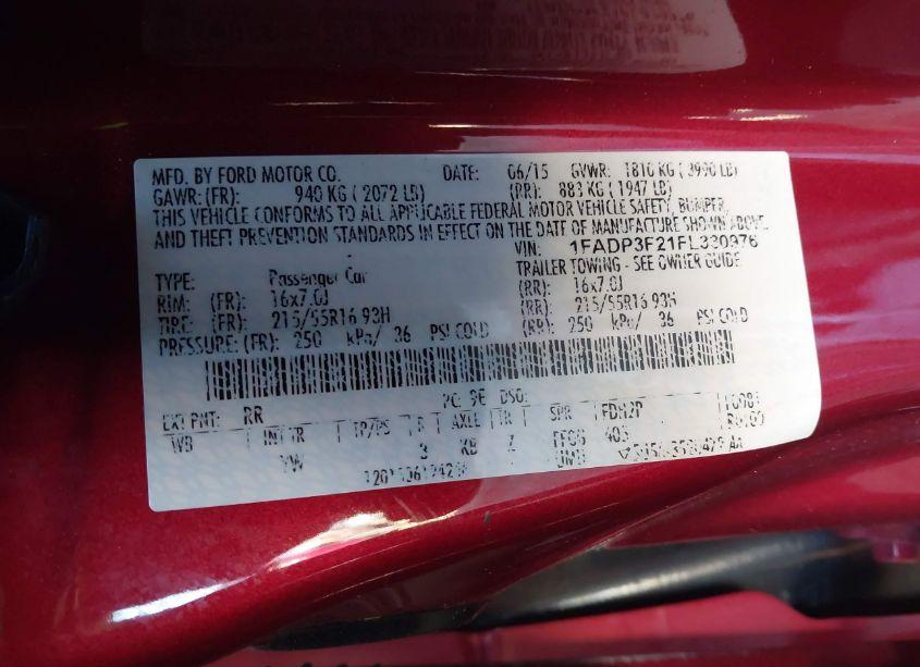 Photo 9 of 2015 Ford Focus SE (VIN 1FADP3F21FL330976)