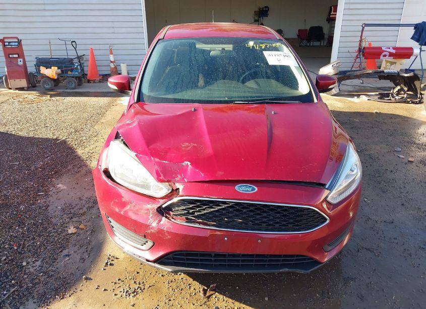 Photo 12 of 2015 Ford Focus SE (VIN 1FADP3F21FL346854)