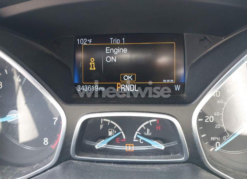 Photo 7 of 2015 Ford Focus SE (VIN 1FADP3F21FL362486)