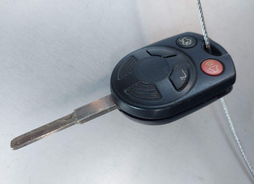 Photo 11 of 2016 Ford Focus SE (VIN 1FADP3F21GL205901)