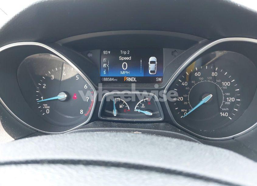 Photo 7 of 2016 Ford Focus SE (VIN 1FADP3F21GL248764)