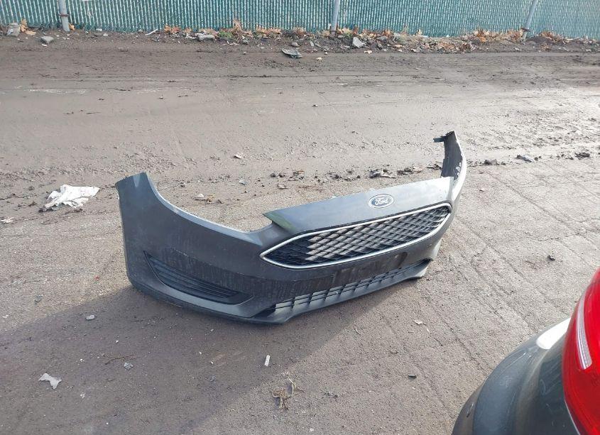 Photo 12 of 2016 Ford Focus SE (VIN 1FADP3F21GL251163)